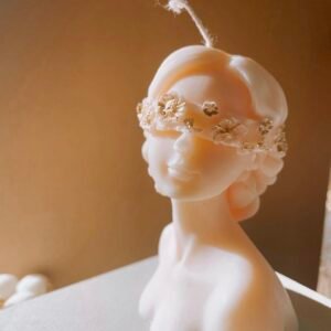 Dziewczyna ze zlota opaska