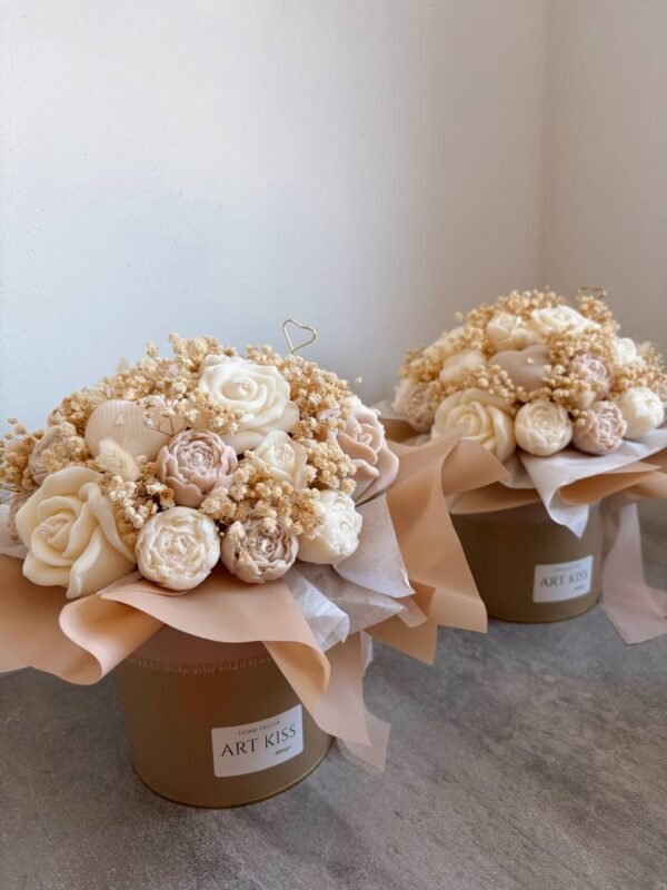 Flower Box ze świec sojowych - M Beż