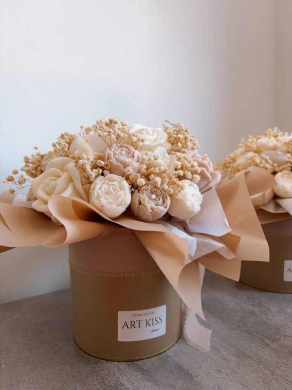 Flower Box ze świec sojowych - M Beż