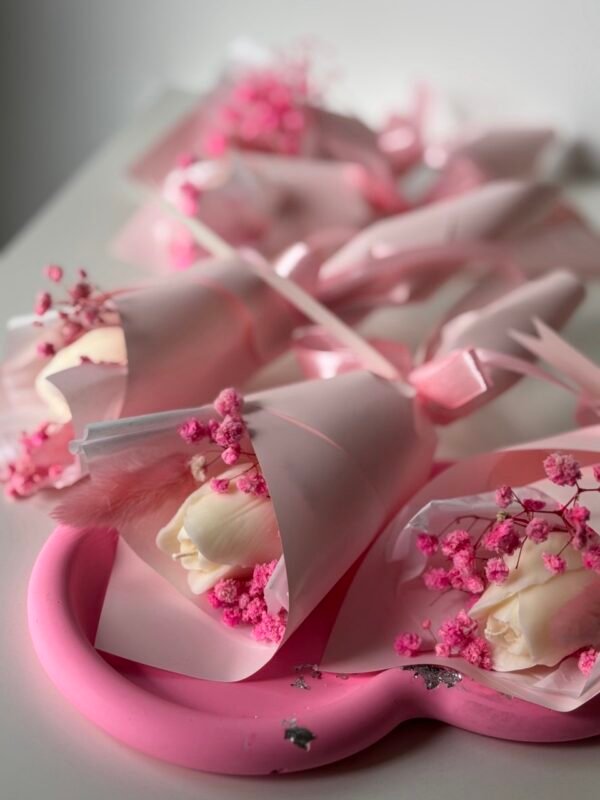 Mini bukiecik różowy