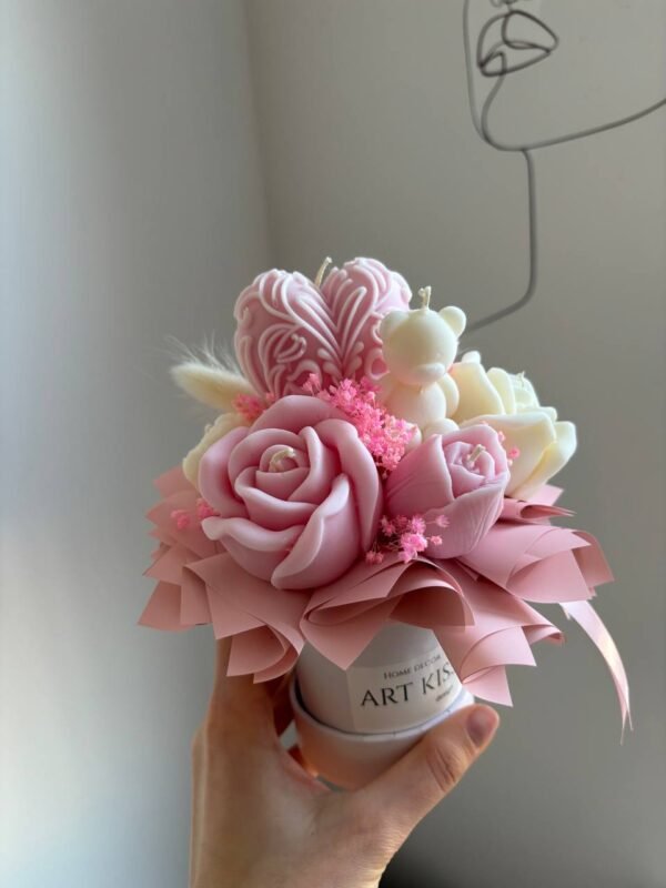 Walentynki - prezent dla Niej mini flower box ze świec sojowych