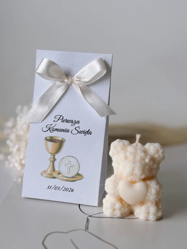 Pamiątka dla Gości na Pierwszą Komunię Świętą - Miś z sercem